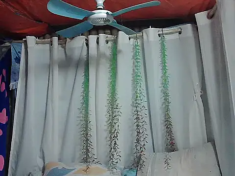 Huntrix2025 online show from 01/06/26, 10:01