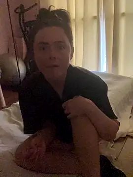 Snapshot of Mia_Winters chatting on 11/15/25, 02:57 Mia Winters online show from 11/15/25, 02:57