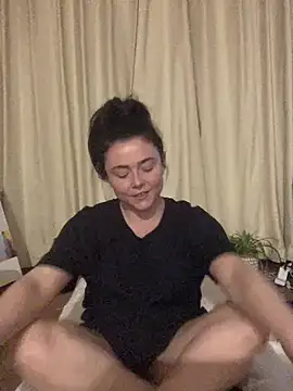 Snapshot of Mia_Winters chatting on 03/01/26, 07:05 Mia Winters online show from 03/01/26, 07:05