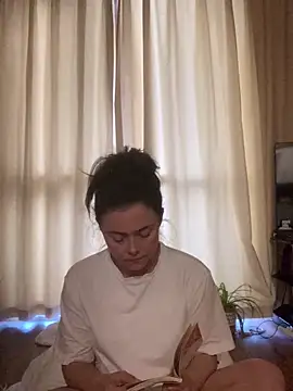 Snapshot of Mia_Winters chatting on 03/13/26, 06:03 Mia Winters online show from 03/13/26, 06:03