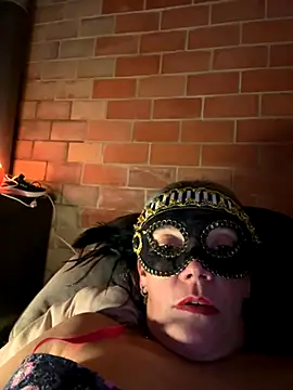 Rosabraguitas online show from 10/25/25, 01:57