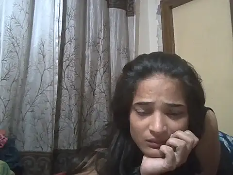 Snapshot of veronica_97 chatting on 10/06/25, 03:42 veronica 97 online show from 10/06/25, 03:42