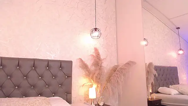 Snapshot of Sabriinaa_Foxx chatting on 04/10/26, 01:16 Sabriinaa Foxx online show from 04/10/26, 01:16