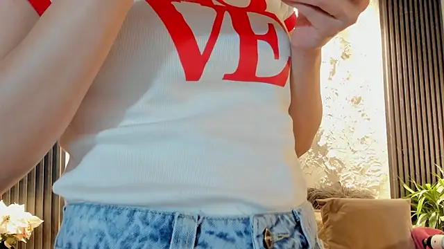 Snapshot of joselin_rouse chatting on 03/13/26, 12:45 joselin rouse online show from 03/13/26, 12:45