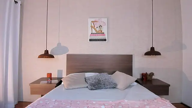 cloehill  online show from 01/07/26, 11:45