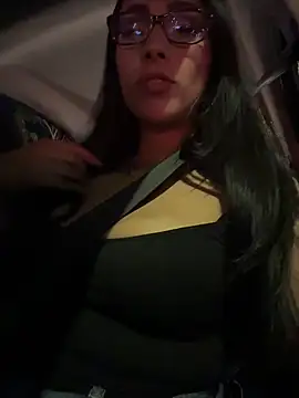 Nicol X online show from 12/14/25, 02:17