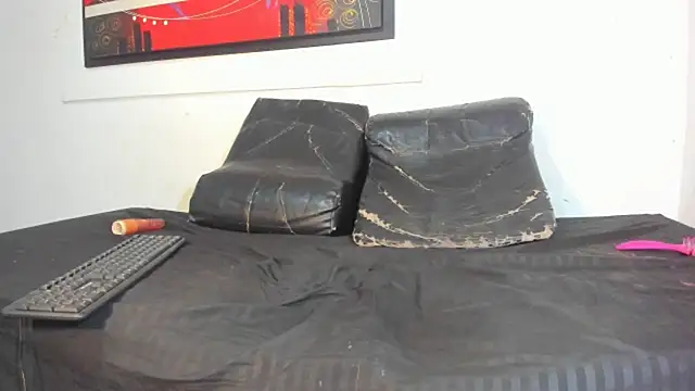 valeriapinkxx online show from 03/06/26, 02:13