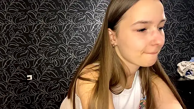 GemmaGunter online show from 09/27/25, 08:14