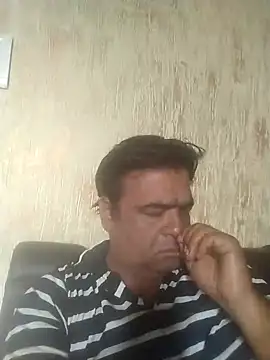 Naughty gaurav online show from 10/04/25, 01:47