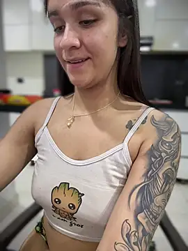 Isabella-Teen online show from 11/27/25, 02:13