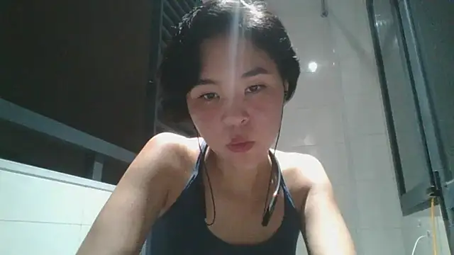 Snapshot of JennyCarpenter chatting on 09/18/25, 04:42 JennyCarpenter online show from 09/18/25, 04:42