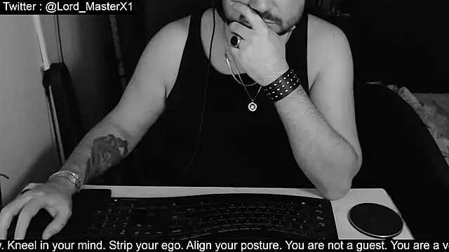 Snapshot of Lord_MasterX chatting on 12/01/25, 12:10 Lord MasterX online show from 12/01/25, 12:10