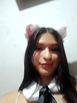 Snapshot of AggathaSanders_ chatting on 10/30/25, 05:57 AggathaSanders  online show from 10/30/25, 05:57