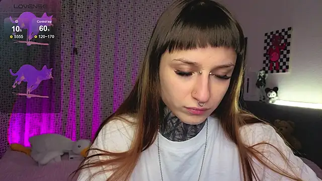 LilithPoison online show from 11/20/25, 06:07