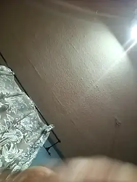 Snapshot of Jarektchurzewski chatting on 11/29/25, 03:42 Jarektchurzewski online show from 11/29/25, 03:42