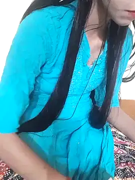Snapshot of Pihu-satr78 chatting on 10/16/25, 07:42 Pihu-satr78 online show from 10/16/25, 07:42