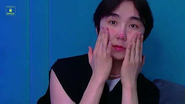 HeejinWang online show from 04/07/26, 08:20