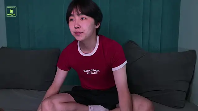 Snapshot of HeejinWang chatting on 06/14/26, 10:28 HeejinWang online show from 06/14/26, 10:28