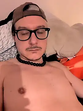 cruiserpup online show from 11/29/25, 01:03