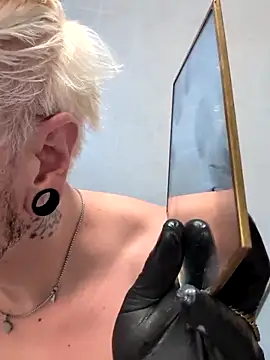 cruiserpup online show from 12/21/25, 10:11