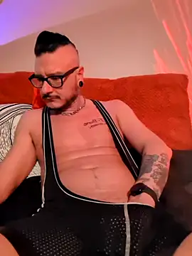 cruiserpup online show from 02/07/26, 08:12