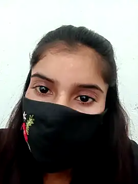 Snapshot of Aaisha-16 chatting on 11/05/25, 02:00 Aaisha-16 online show from 11/05/25, 02:00