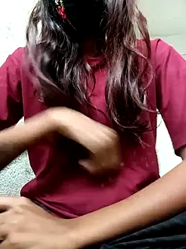 Snapshot of Aaisha-16 chatting on 11/06/25, 02:23 Aaisha-16 online show from 11/06/25, 02:23