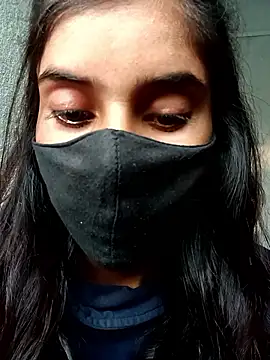 Snapshot of Aaisha-16 chatting on 11/25/25, 02:33 Aaisha-16 online show from 11/25/25, 02:33