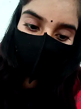 Snapshot of Aaisha-16 chatting on 12/14/25, 03:01 Aaisha-16 online show from 12/14/25, 03:01