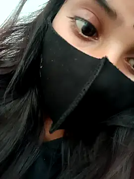 Snapshot of Aaisha-16 chatting on 12/16/25, 03:00 Aaisha-16 online show from 12/16/25, 03:00