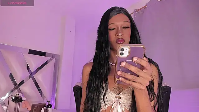 Mia royal online show from 07/19/26, 04:33