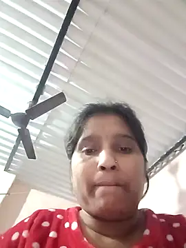 aliya-jaan71 online show from 12/15/25, 06:12