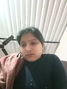 aliya-jaan71 online show from 02/05/26, 08:02