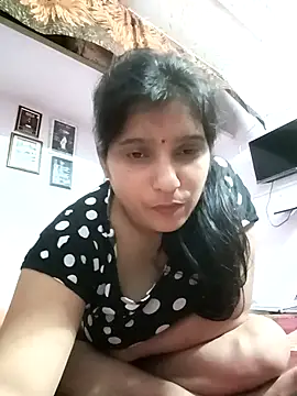 aliya-jaan71 online show from 04/30/26, 08:57