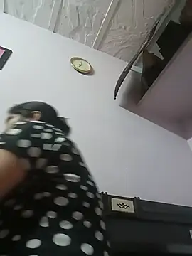 aliya-jaan71 online show from 05/14/26, 01:29
