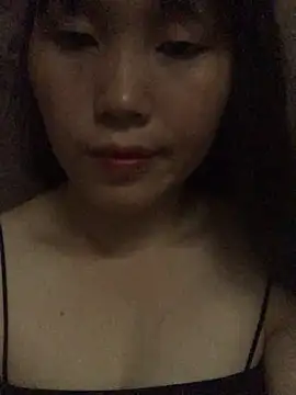 huong-18 online show from 10/06/25, 02:09
