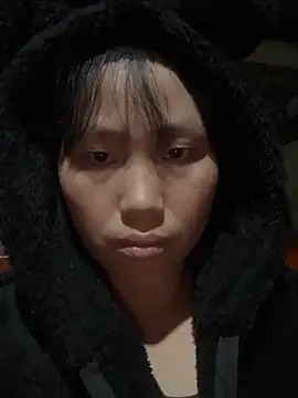 huong-18 online show from 11/13/25, 11:14