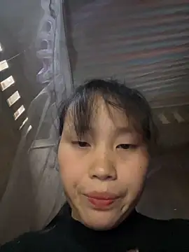 huong-18 online show from 11/18/25, 04:06