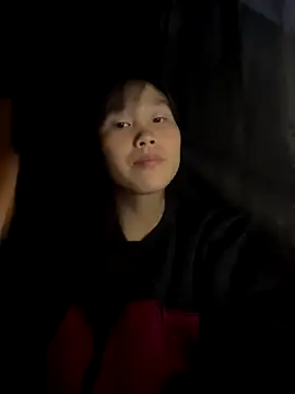 huong-18 online show from 11/24/25, 01:44