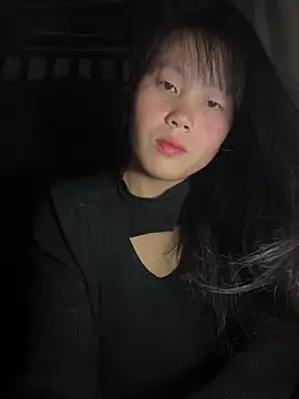 huong-18 online show from 12/16/25, 09:20