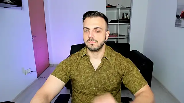 Snapshot of Jace_Thorne chatting on 09/26/25, 05:50 Jace Thorne online show from 09/26/25, 05:50