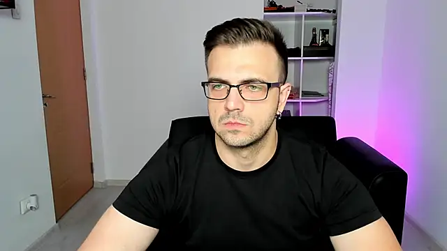 Snapshot of Jace_Thorne chatting on 10/01/25, 05:52 Jace Thorne online show from 10/01/25, 05:52