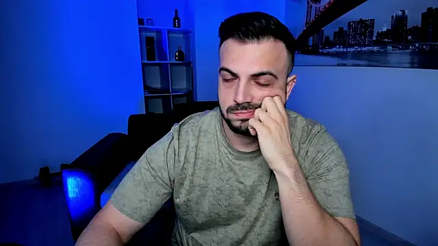 Snapshot of Jace_Thorne chatting on 12/14/25, 05:13 Jace Thorne online show from 12/14/25, 05:13