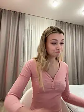 FriendlyFire 18 online show from 04/18/26, 09:37