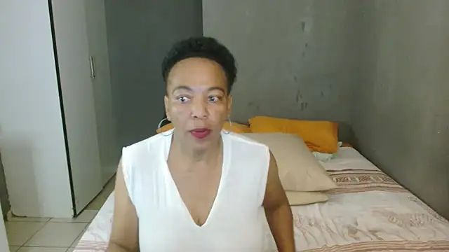 Lillyan N online show from 03/09/26, 05:50