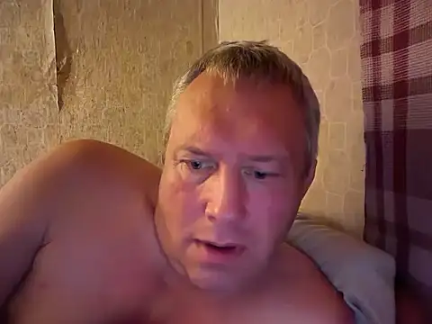 evulis1 online show from 09/17/25, 09:49