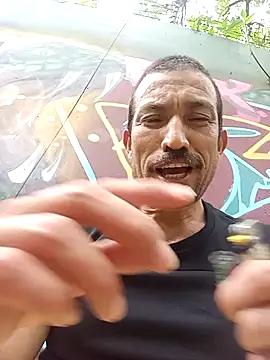 zamir adam online show from 11/14/25, 03:22