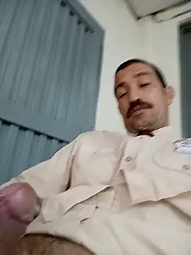 zamir adam online show from 11/17/25, 03:18