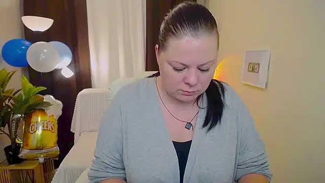 BritneyRaine online show from 09/20/25, 06:14