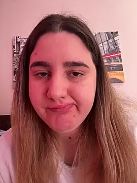 marouska official online show from 04/18/26, 12:20